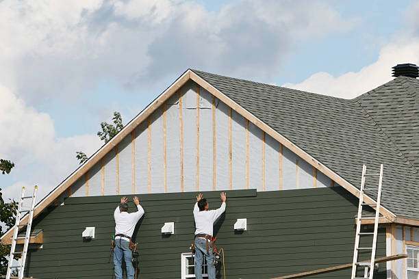 Professional Emergency Siding Repair technician working in South Park, PA